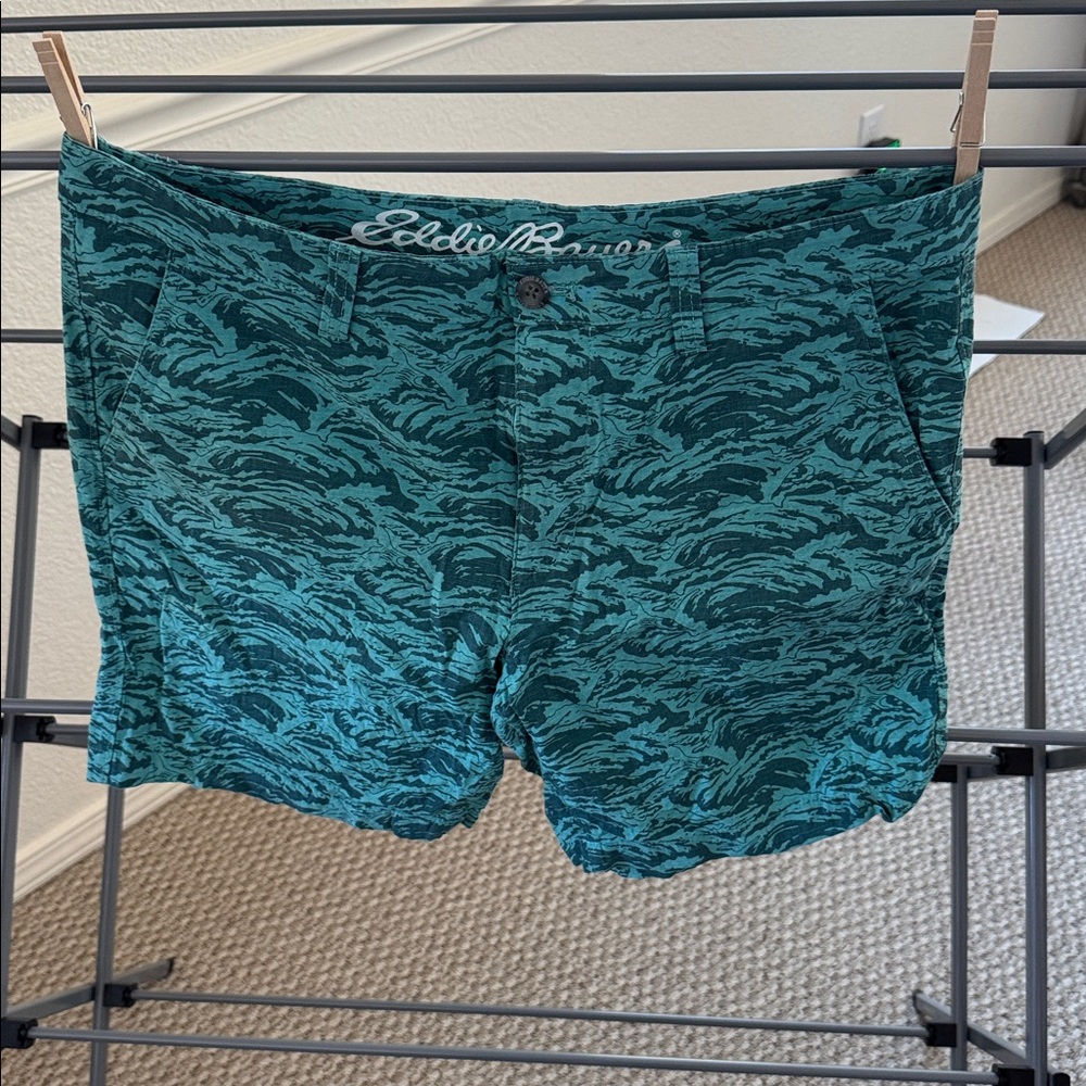 M’s Eddie Bauer Grifton patterned shorts, 35w